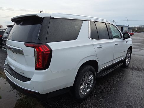 Used 2021 GMC Yukon SLT w/ SLT Luxury Plus Package image 6