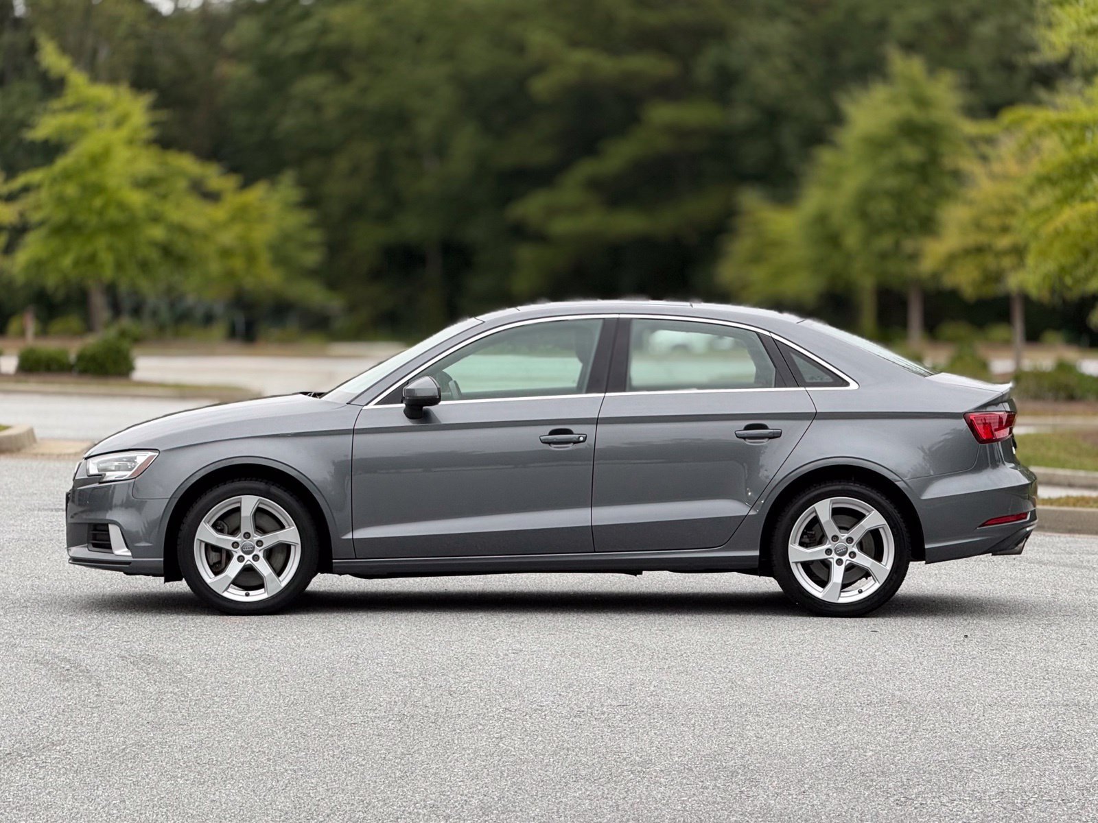 Used 2019 Audi A3 2.0T Premium w/ Convenience Package AWD/4WD image 9