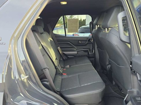 Certified 2025 Toyota 4Runner TRD Off-Road Premium image 14