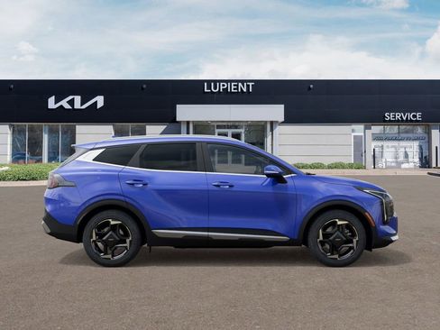 New 2026 Kia Sportage EX image 10