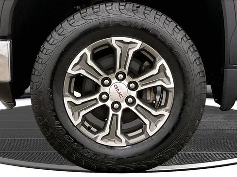 Used 2019 GMC Sierra 1500 SLE w/ SLE Value Package image 33