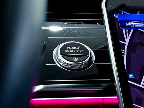 Used 2023 Mercedes-Benz S 580 4MATIC Sedan image 28