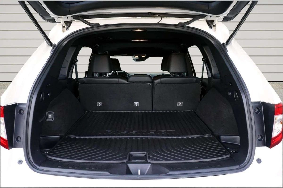 Used 2019 Honda Passport Touring image 10
