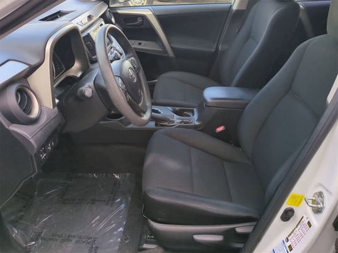 Used 2015 Toyota RAV4 LE image 16