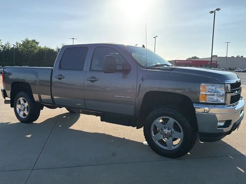 Used 2013 Chevrolet Silverado 2500 LTZ w/ LTZ Plus Package AWD/4WD image 33