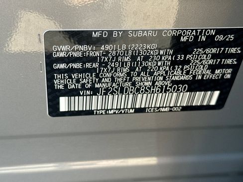 Used 2025 Subaru Forester Premium AWD/4WD image 27