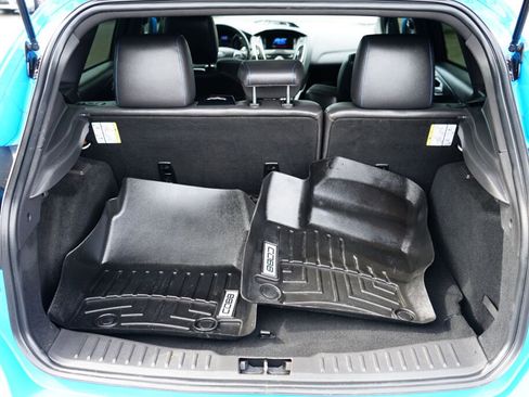 Used 2017 Ford Focus RS image 9