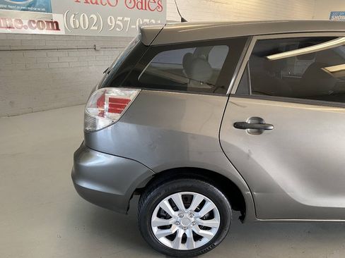 Used 2008 Toyota Matrix FWD image 15