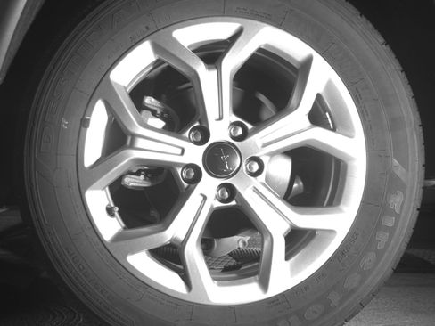 Used 2025 Jeep Compass Latitude image 14