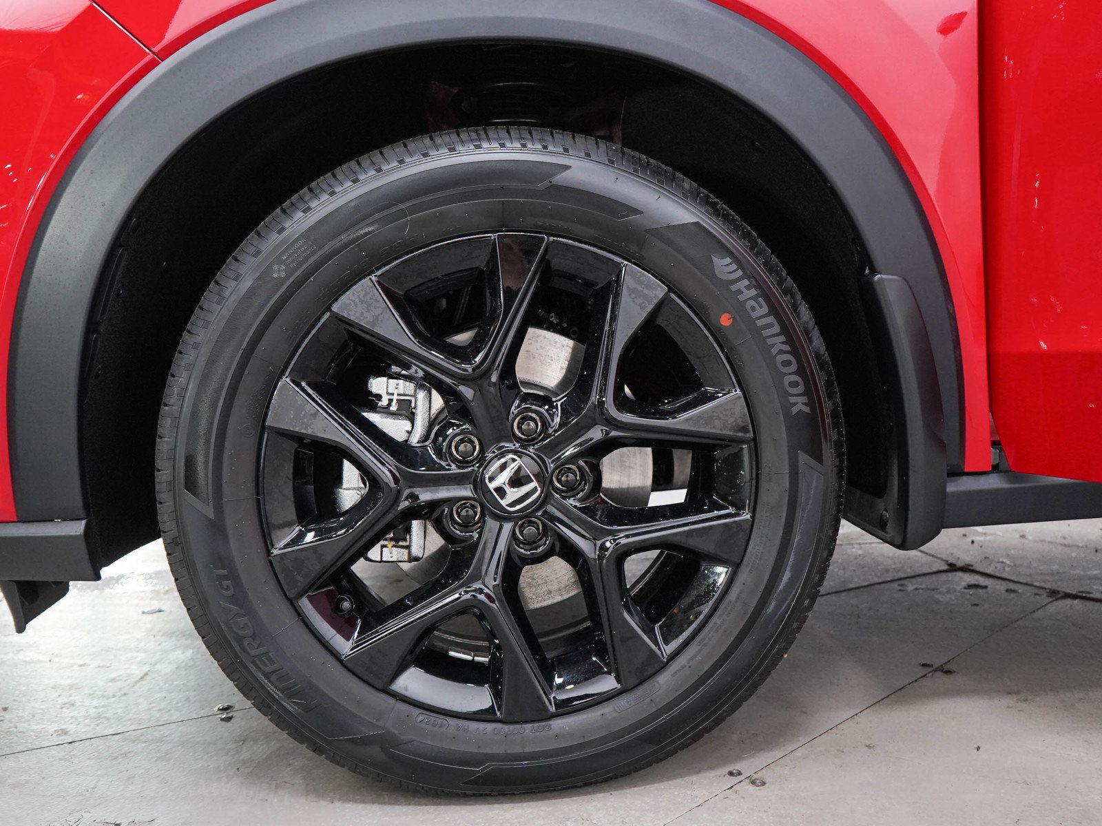 Used 2025 Honda HR-V Sport image 30