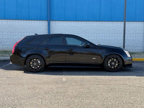 Used 2014 Cadillac CTS V image 4