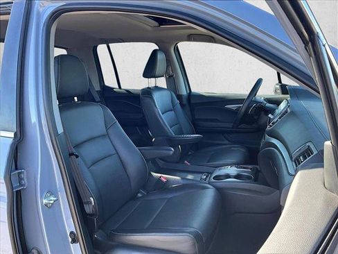 Used 2023 Honda Ridgeline RTL image 9