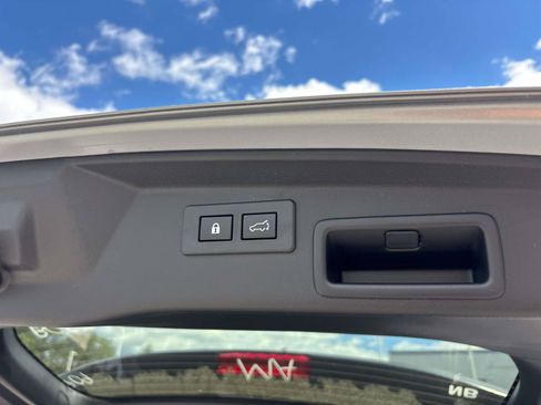 New 2026 Subaru Outback Premium AWD/4WD image 5