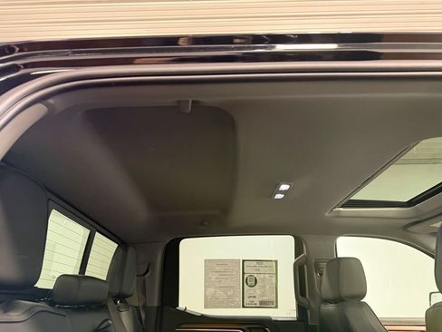 Used 2025 GMC Sierra 1500 Denali AWD/4WD image 16