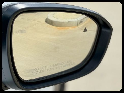 New 2026 Nissan Kicks SV image 7