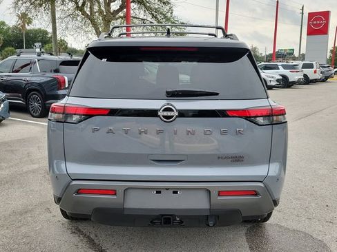 New 2026 Nissan Pathfinder Platinum AWD/4WD image 3