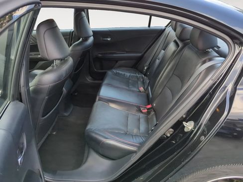 Used 2017 Honda Accord Sport Special Edition image 14