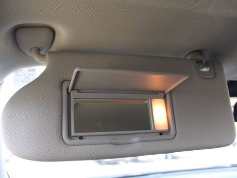 Used 2020 Nissan Murano SL w/ Moonroof Package image 48