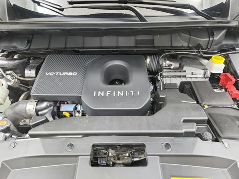 Used 2025 INFINITI QX60 Sensory w/ Vision Package AWD/4WD image 17