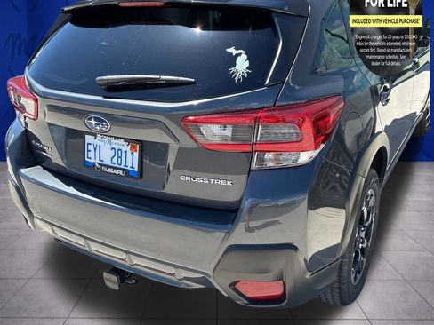 Used 2023 Subaru Crosstrek 2.0i Premium AWD/4WD image 15