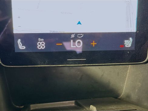 Used 2021 Polestar Polestar 2 image 17