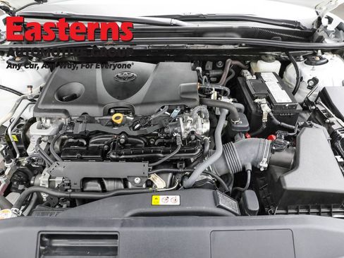 Used 2024 Toyota Camry SE FWD image 7