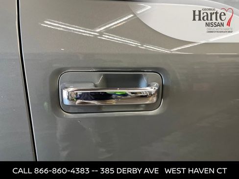 Used 2019 Ford F150 XLT w/ Equipment Group 302A Luxury AWD/4WD image 15