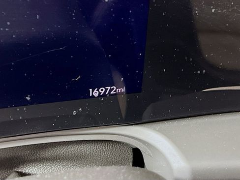 Used 2024 Buick Encore GX Preferred image 11