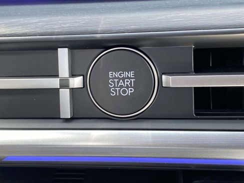 New 2026 Hyundai Santa Fe Limited FWD image 24