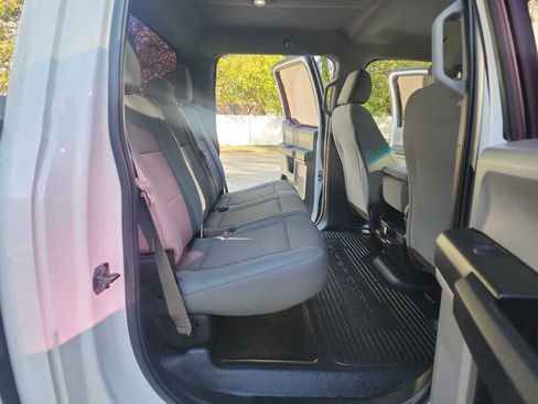 Used 2017 Ford F250 XL w/ Power Equipment Group image 30