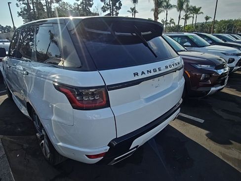 Used 2018 Land Rover Range Rover Sport HSE Dynamic image 5
