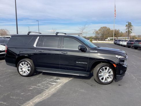 Used 2021 Chevrolet Suburban High Country image 5