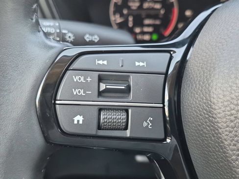 Used 2024 Honda CR-V EX-L image 14