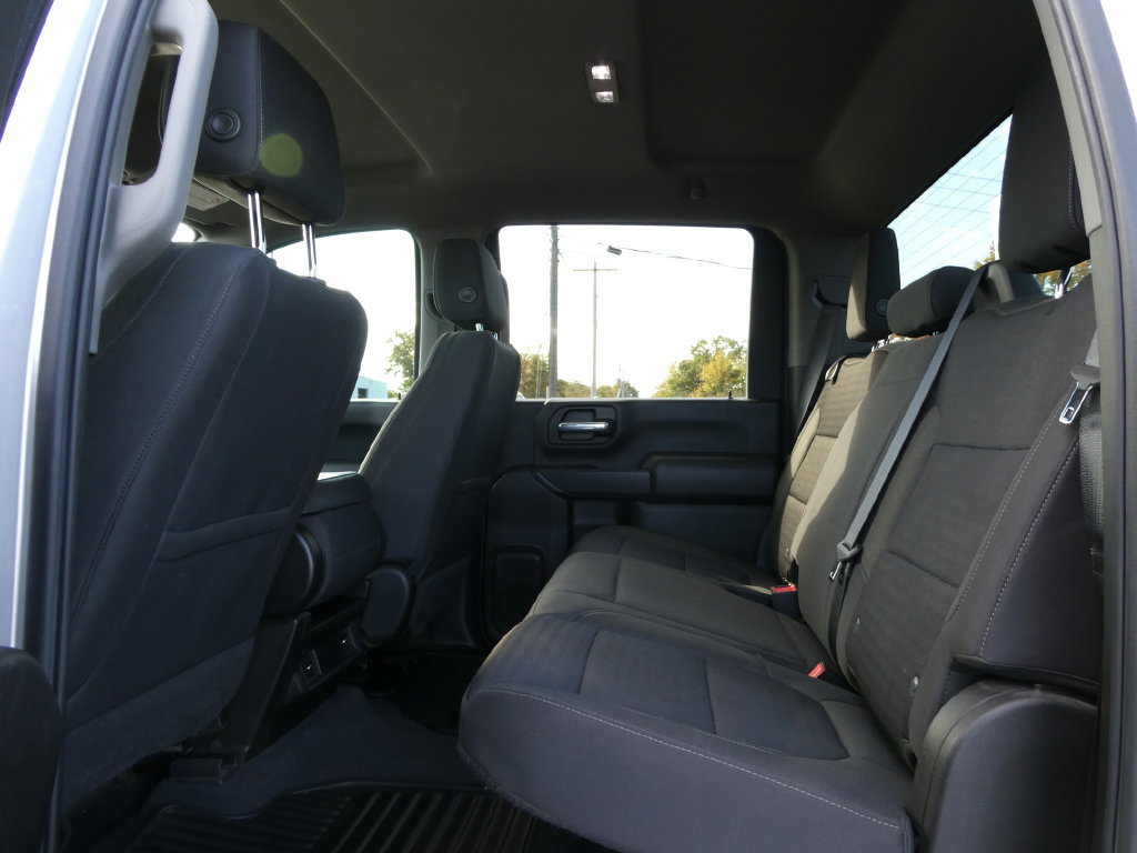 Certified 2022 Chevrolet Silverado 2500 Custom w/ Gooseneck/5TH Wheel Package AWD/4WD image 21