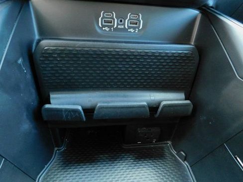 Used 2024 RAM 1500 Laramie image 13