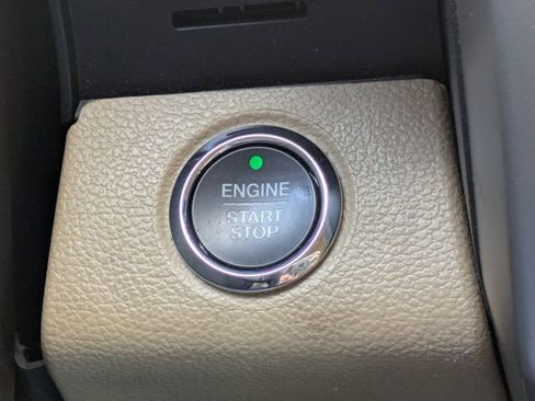 Used 2018 Ford F150 Lariat w/ Equipment Group 502A Luxury image 28