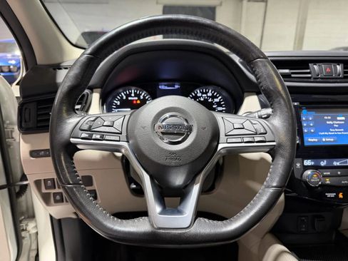 Used 2018 Nissan Rogue Sport SL w/ SL Premium Package AWD/4WD image 13