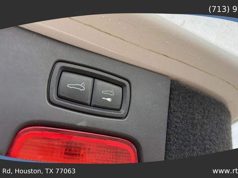 Used 2016 Porsche Cayenne S image 34