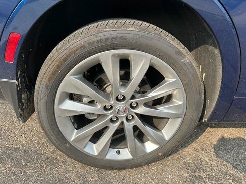 Used 2023 Buick Envision Avenir AWD/4WD image 12