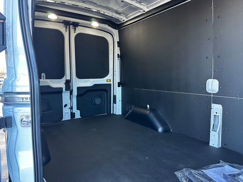 New 2026 Ford Transit 250 148 Medium Roof w/ Load Area Protection Package image 31