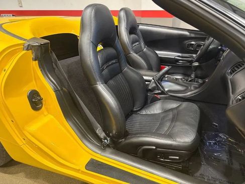 Used 2003 Chevrolet Corvette Convertible w/ Preferred Equipment Group1 RWD image 16