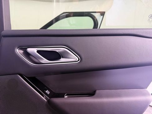 Certified 2026 Land Rover Range Rover Velar S AWD/4WD image 32