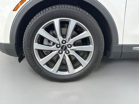 Used 2019 Lincoln Nautilus Select FWD image 40