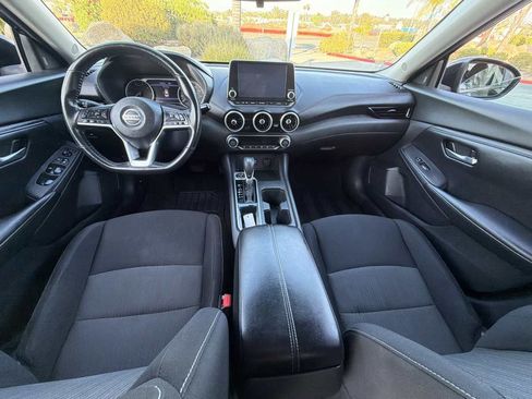 Used 2021 Nissan Sentra SV FWD image 15