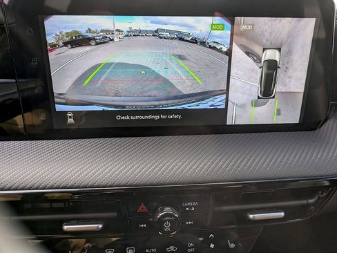 New 2026 Nissan Kicks SR w/ SR Premium Package AWD/4WD image 15