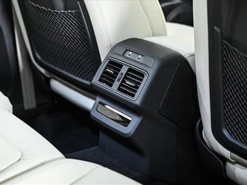 New 2025 Audi Q5 Premium Plus image 18