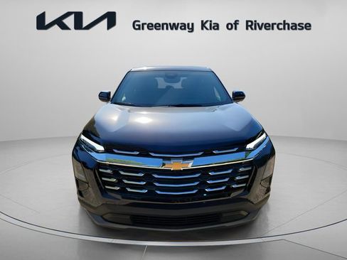 Used 2026 Chevrolet Equinox LT w/ Convenience Package II FWD image 2