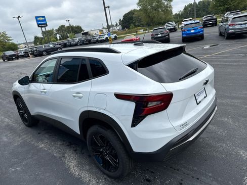 New 2026 Chevrolet Trax ACTIV w/ Driver Confidence Package image 9