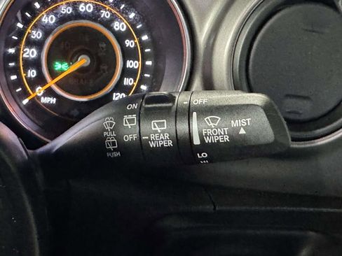 Used 2022 Jeep Wrangler Sport S image 30