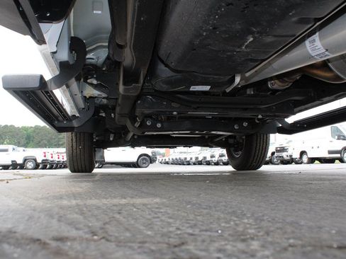 Used 2025 Chevrolet Silverado 2500 W/T RWD image 40